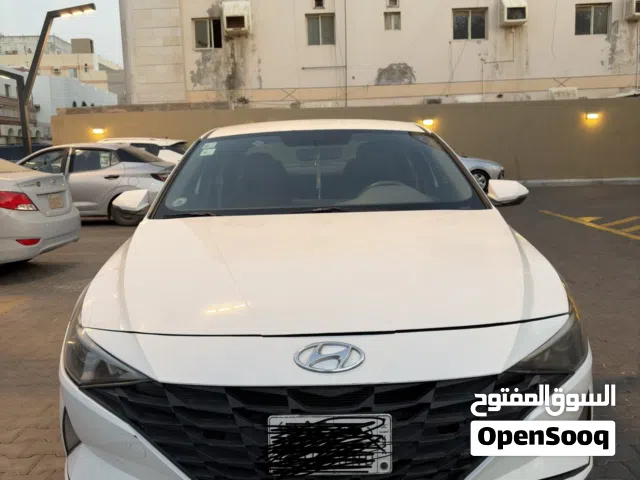 2021 هيونداي النترا GL