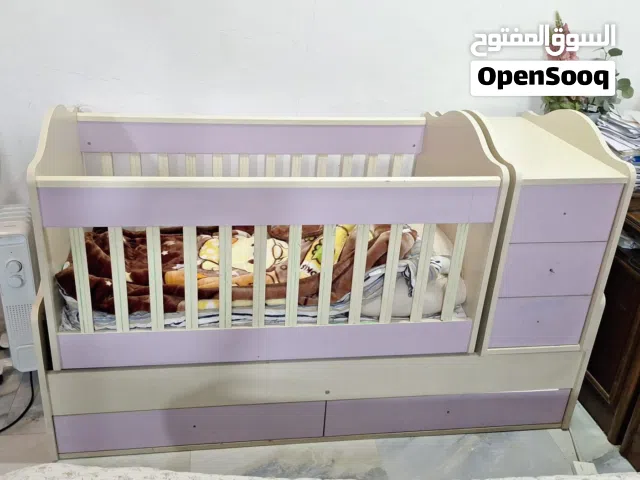 سرير اطفال  هزاز بي خمس مجرات