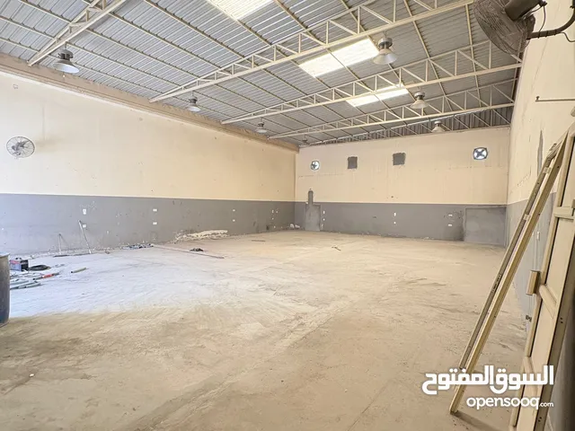 400SQM WAREHOUSE STORE BEST PRICE INCLUDING EWA مستودع ومخزن 400 متر بأفضل سعر شامل الكهرباء