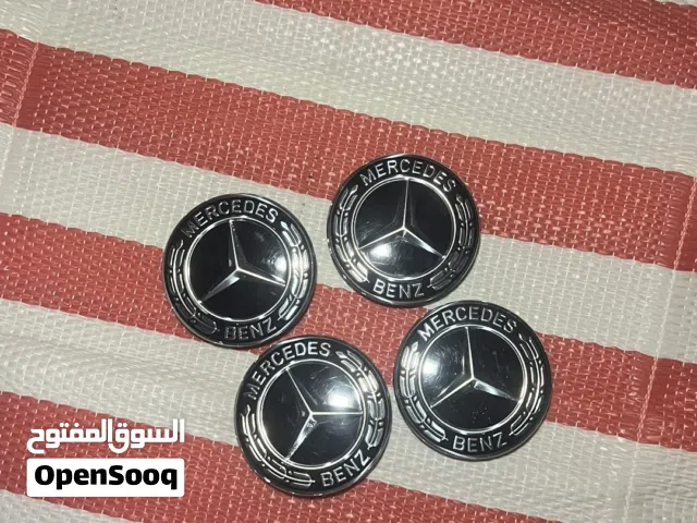 غطاء مرسيدس وكآلة