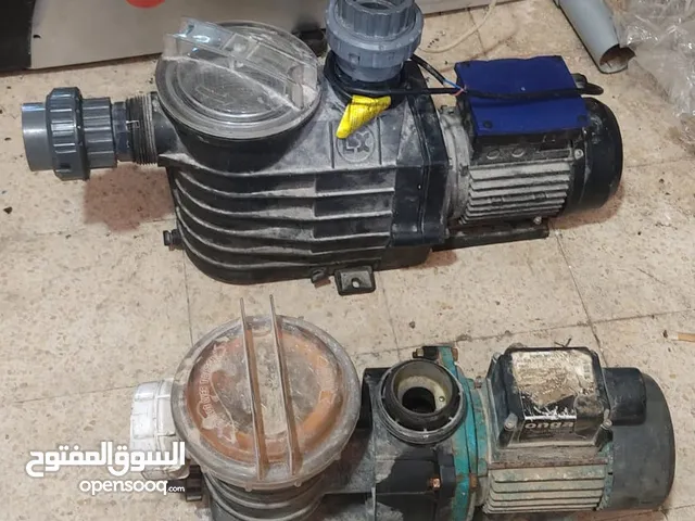 مجموعة مضخات خاصة ببرك السباحة اصلية الاسعا ر من 75 الى 100 دينار