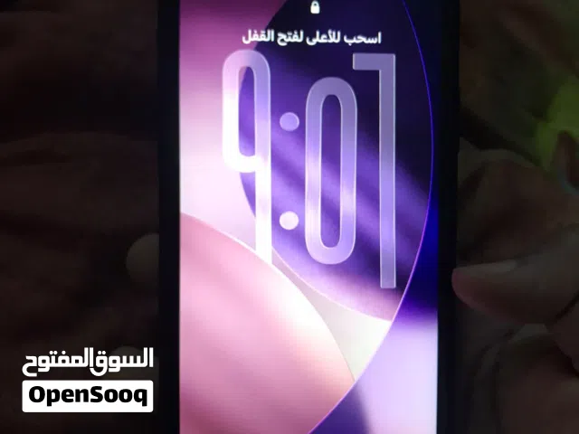 ايفون بحاله جيده 11