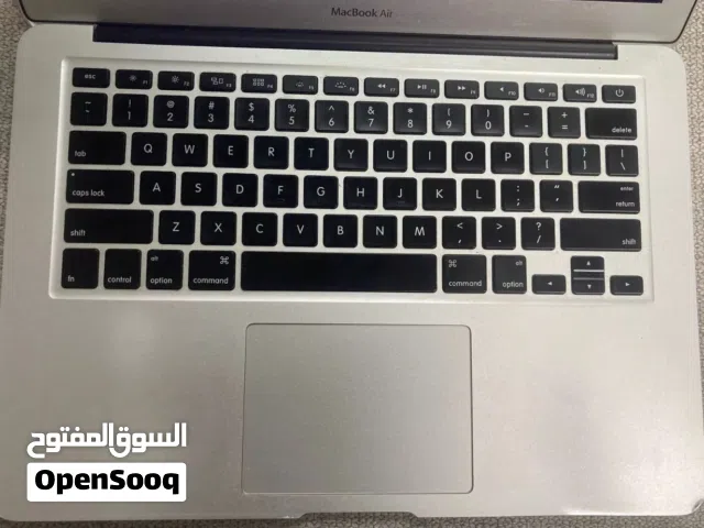 Apple MacBook Air 2015 Intel Core i5-5250U 1.6GHz 4GB RAM 128 SSD 13" Screen