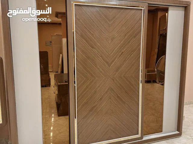 حصري من دمياط – شغل دمياطي فاخر بكل تفاصيله! غرفة نوم مودرن بتصميم ملكي، خامات تقيلة، وتشطيب ه