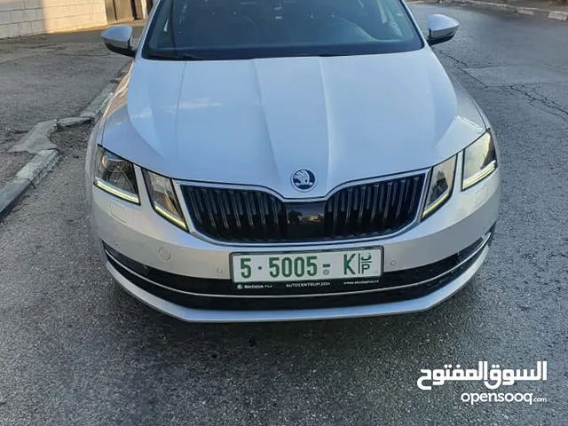 Skoda لورين&كلمنت
