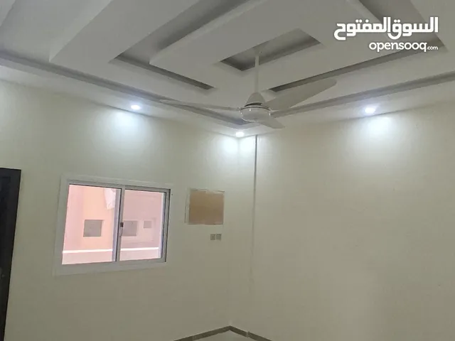 195 m2 4 Bedrooms Apartments for Sale in Aden Al Buraiqeh