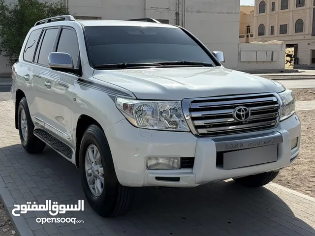Used Toyota Land Cruiser in Al Ain