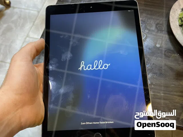 Apple iPad 7 32 GB in Misrata