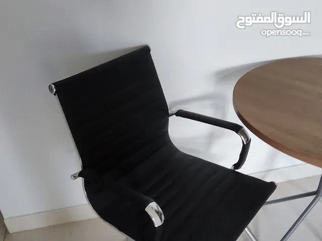 كراسي مكتبية مستخدمة شهر