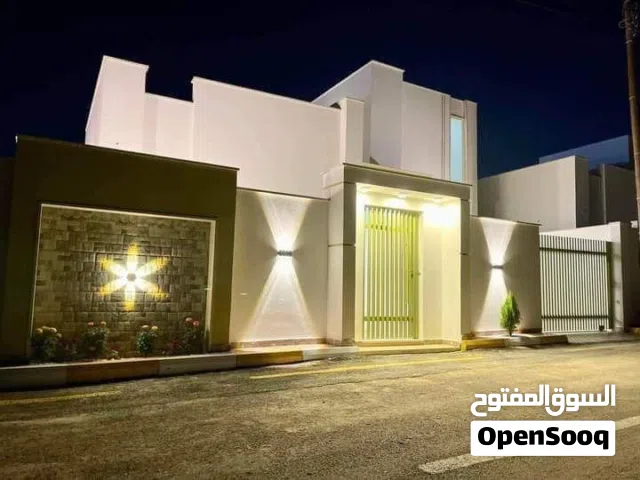 عقار داخل مقسم سكني هادئ بعين زارة الكحيلي خلف المسجد