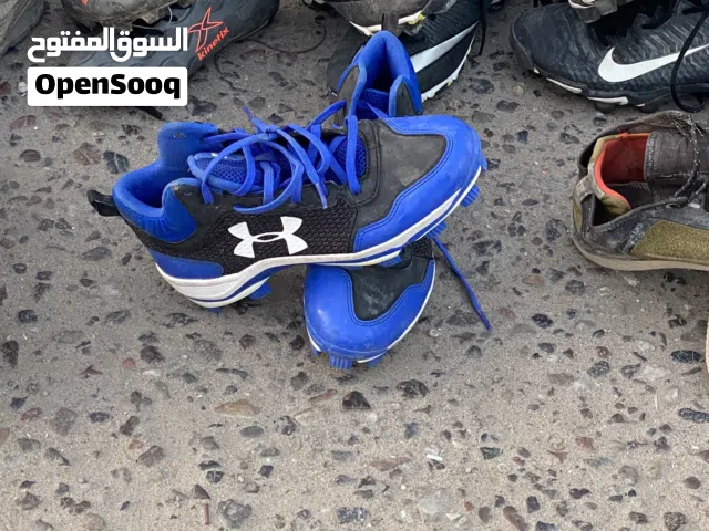 احذيه نوادر رياضيه للبيع باسعار خياليه