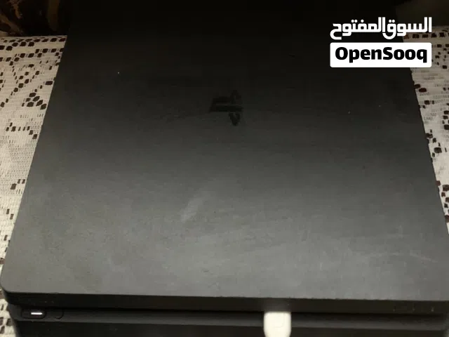 PlayStation 4 مستعمل بحاله الوكاله