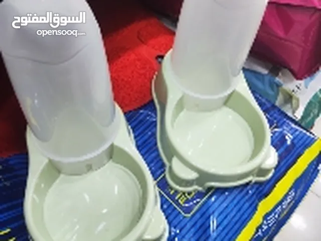 حافظات طعام و ماء