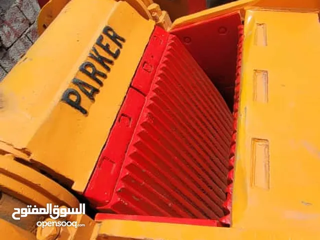 كسارات جبال بجميع النواع جاهزه لاتشغيل ومصانع البلك والخرسانات كسارات قطع غير زيادت انتاج جميع اطلبا
