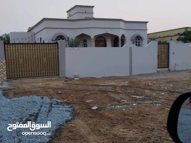 199m2 3 Bedrooms Townhouse for Sale in Al Batinah Suwaiq
