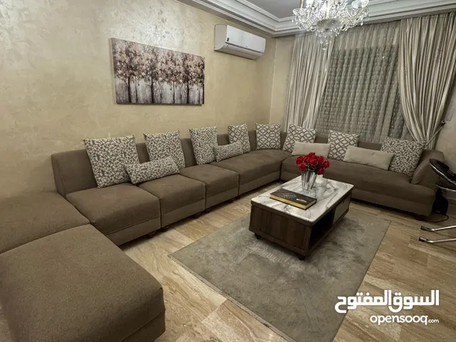 طقم كنب ممتاز بسعر مغري