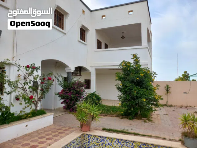 120 m2 2 Bedrooms Townhouse for Rent in Tripoli Tajura
