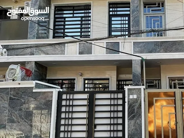 80 m2 3 Bedrooms Townhouse for Sale in Baghdad Elshaab