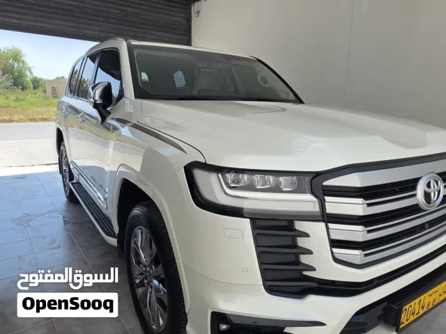 2024 Toyota Land Cruiser VXR