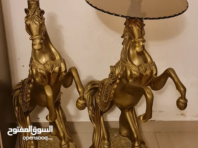 تمثال حصان عدد 2