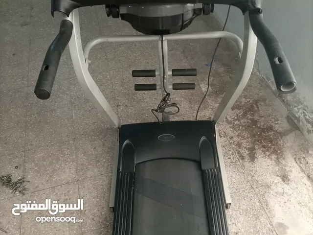 جهاز ركض مستعمل للبيع جهاز رياضه ولياقة بدنيه سهل التخزين