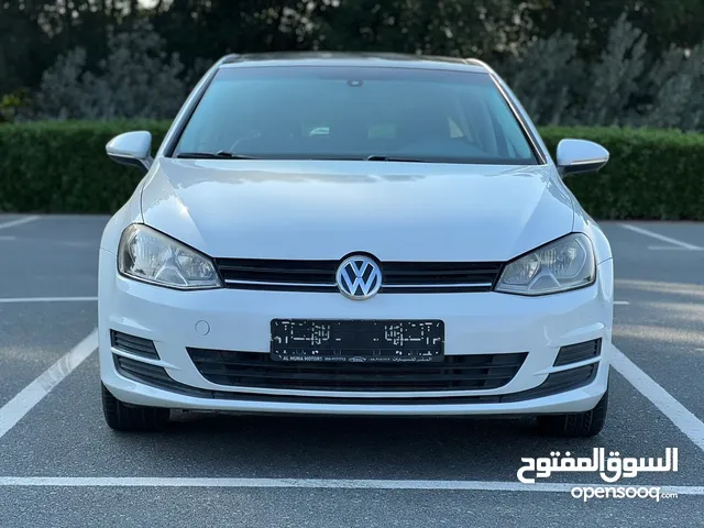 Volkswagen Golf 2015 in Sharjah