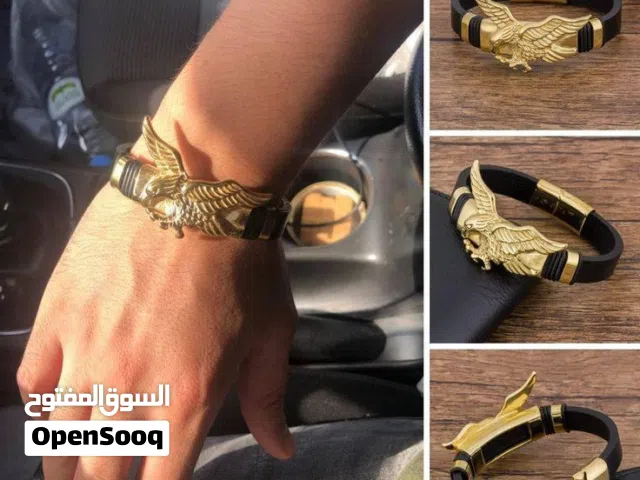 اسوارة النسر – رمز القوة والفخامة  تصميم مميز يجمع بين الجلد الراقي القوي وهيكل من الستانلس ستيل