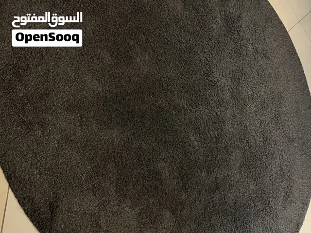 سجادة سكني غامق