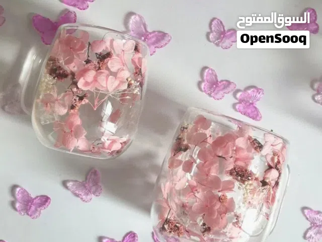 مك قهوة زجاجي بطابع رقيق