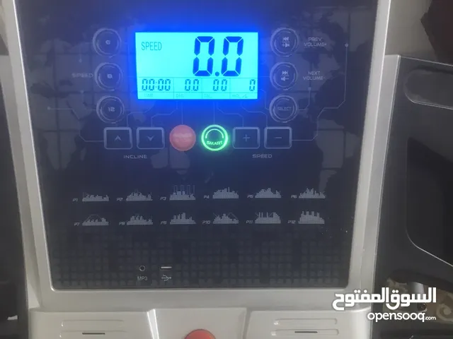 مشاية رياضية جديدة لم تستعمل نهائا