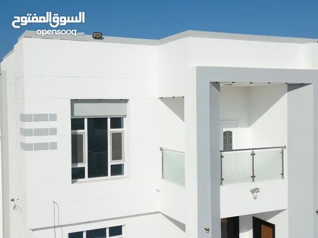 فيلا راقية للبيع في بركاء الهرم بمساحة الأرض 600