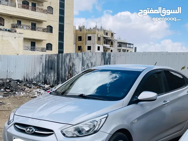 هيونداي اكسنت 2016