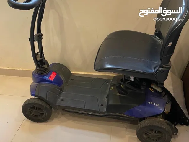 سوار كهربائي للمتقاعدين استعمال نظيف