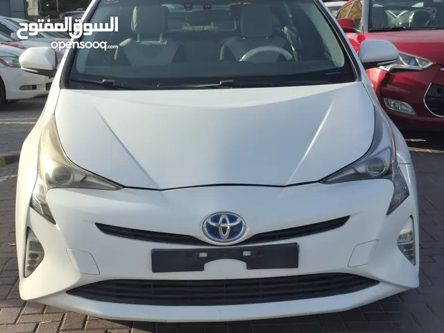 Used Toyota Prius in Sharjah