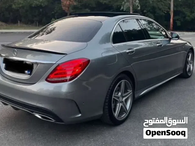 2015 مرسيدس بنز الفئة-C C 300