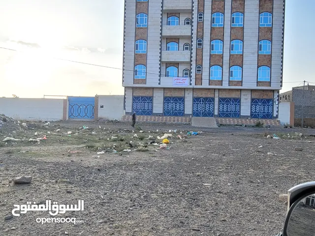 عمارة جديدة للإيجار بالكامل / حي الحثيلي صنعاء تنفع تكون مستشفى / جامعة أهلية / مدرسة أهلية / شركة