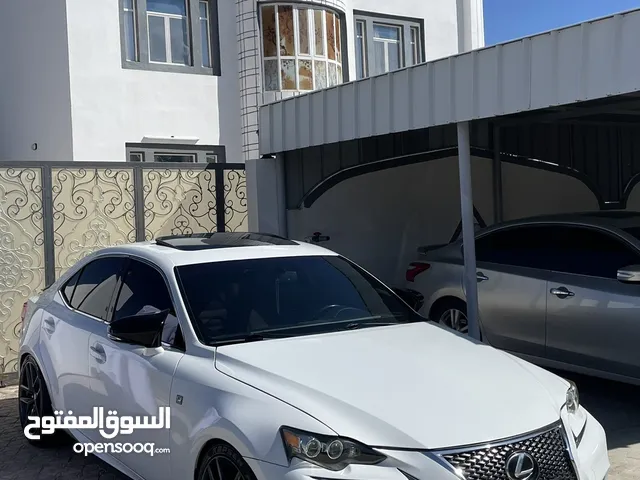 Used Lexus IS in Al Dakhiliya