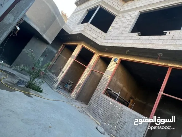 200m2 Studio Villa for Sale in Basra Abu Al-Khaseeb