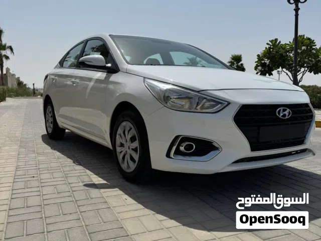 2019 هيونداي اكسنت Standard