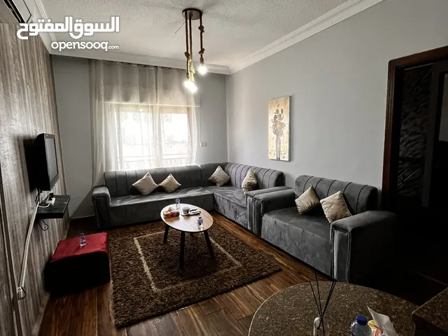 40 m2 Studio Apartments for Rent in Amman Um El Summaq
