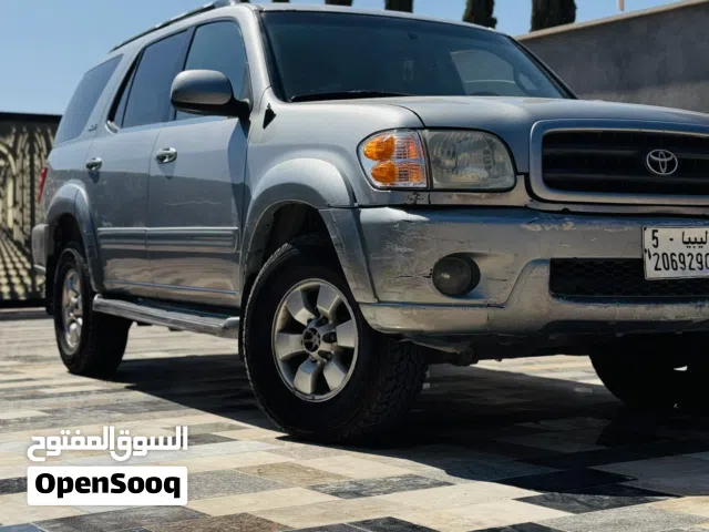 2004 تويوتا سيكويا SR 5