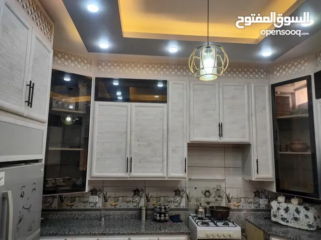 200 m2 4 Bedrooms Townhouse for Sale in Mafraq Other