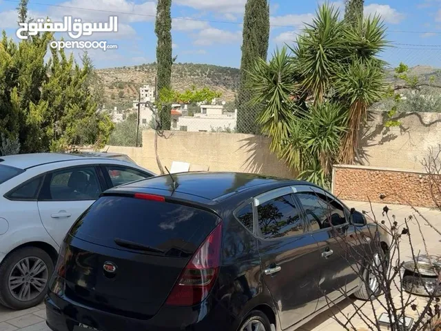 هونداي i30 2008 بنزين 1.6 فل كامل مع فتحة اصلية ايد اولى