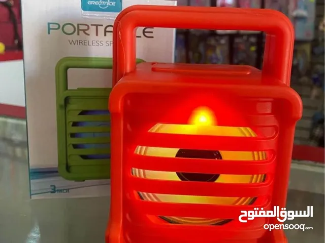 يعطيكم العافية وفرت كمية من سماعات بلوتوث حجم 3 بوصة صوتها واضح وعالي ومكفولة سنة والوان بتجنن وفيه