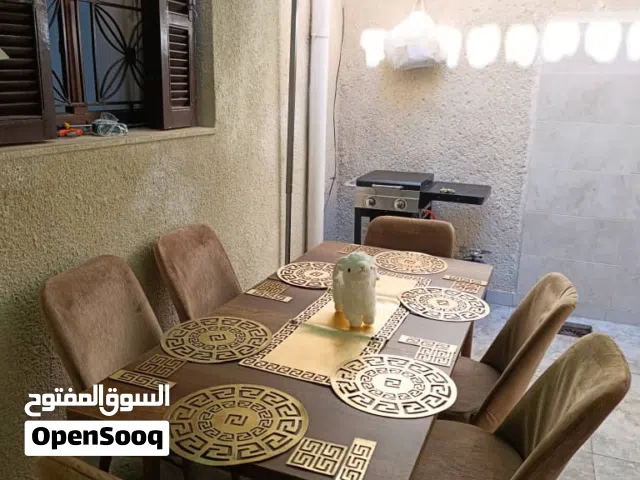 سفرة طعام 6 اشخاص