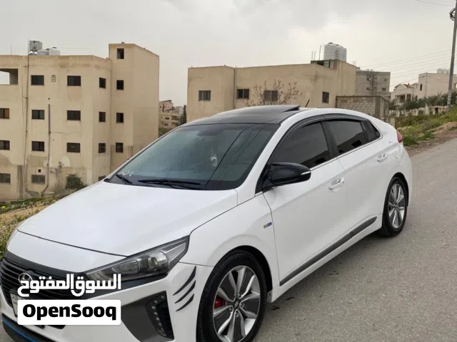 2018, هيونداي, ايونيك, Standard