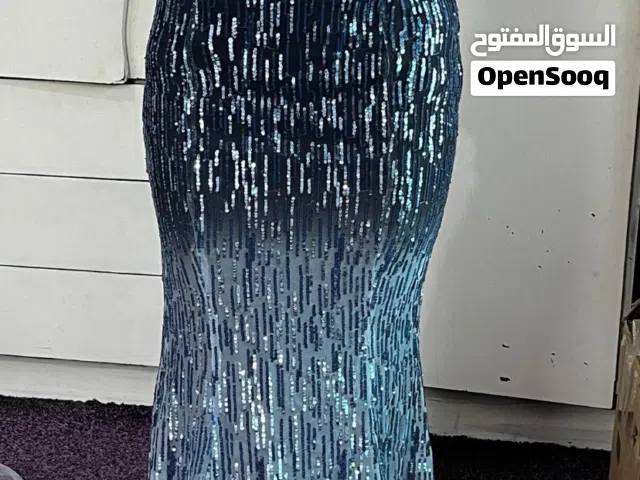 فستان سهرة او خطبة