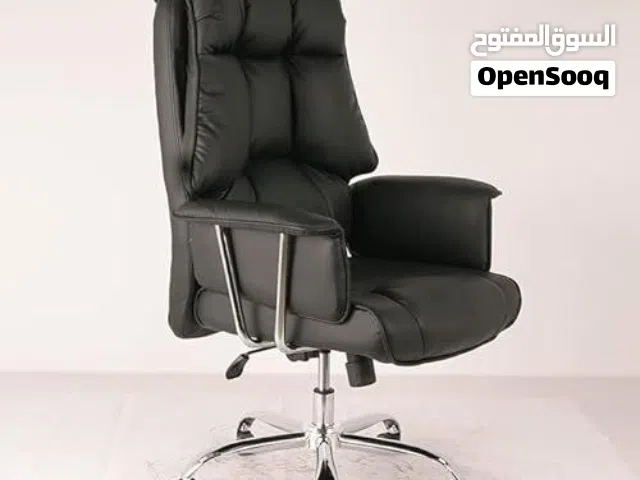 كرسى مكتب مدير جلد الظهر مخدات لراحه الظهر والرقبه الظهر بيرجع للخلف ومتوفر بجميع الالوان وبافضل خام