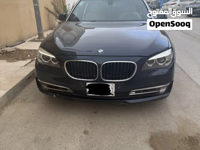 2015 بي ام دبليو الفئة 7 730