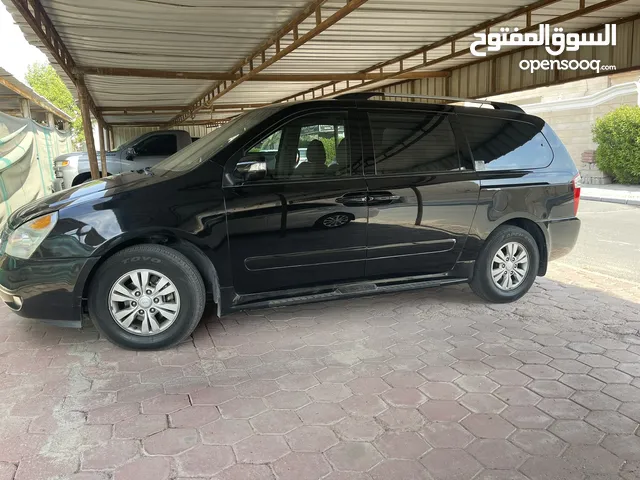 Used Kia Carnival in Al Ahmadi